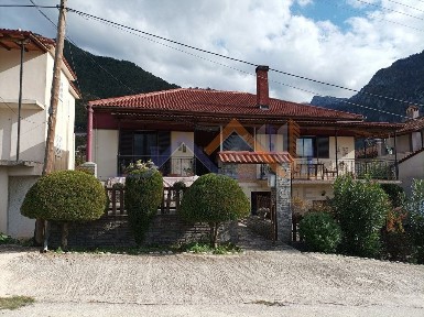 Κέντρο, Κόνιτσα (Ν. Ιωαννίνων)