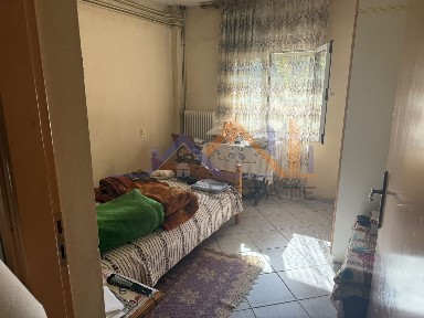 Κτίριο, 324τ. μ.