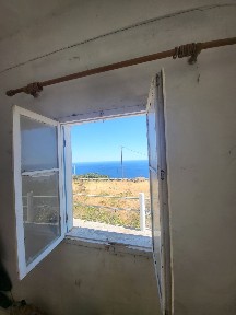 Μονοκατοικία, 45τ. μ.