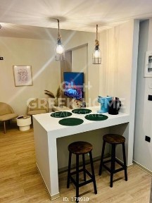 Studio / Γκαρσονιέρα, 30τ. μ.