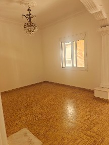 Αγία Σοφία - Μανιάτικα, Ταμπούρια - Αγία Σοφία (Πειραιάς)