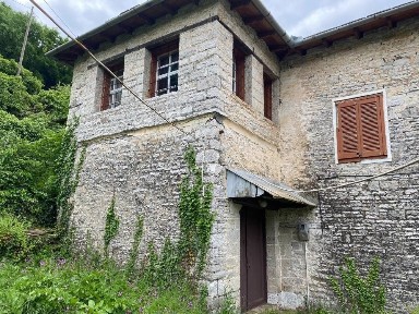 Κτίριο, 478τ. μ.