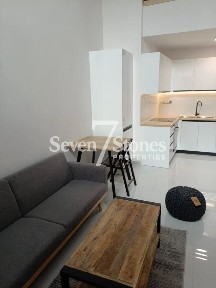 Αγία Σοφία - Μανιάτικα, Ταμπούρια - Αγία Σοφία (Πειραιάς)
