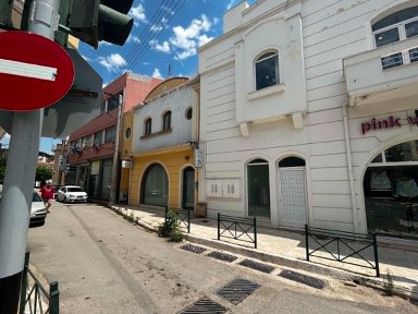 Κέντρο, Σαλαμίνα (Νησιά Αργοσαρωνικού), Λεωφόρος Φανερωμένης 60, Σαλαμίνα 18900