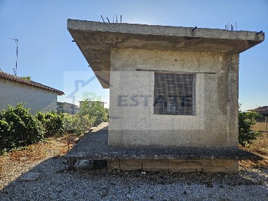 Μονοκατοικία, 40τ. μ.