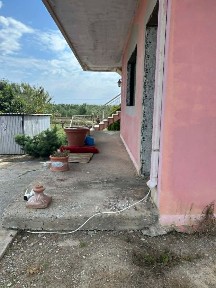 Μονοκατοικία, 110τ. μ.