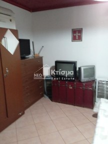 Κτίριο, 112τ. μ.