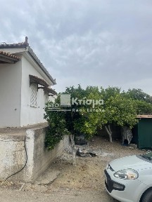 Μονοκατοικία, 60τ. μ.