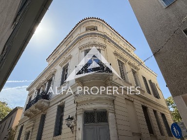 Μεζονέτα, 300τ. μ.