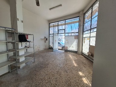 Κατάστημα, 48τ. μ.
