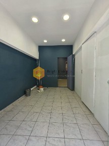 Κατάστημα, 42τ. μ.