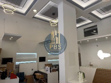 Κατάστημα, 365τ. μ.