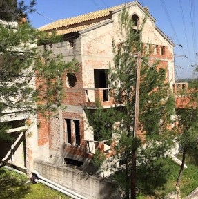 Βίλα, 607τ. μ.