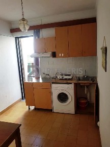 Κτίριο, 240τ. μ.