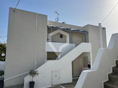 Συγκρότημα διαμερισμάτων, 205τ. μ.