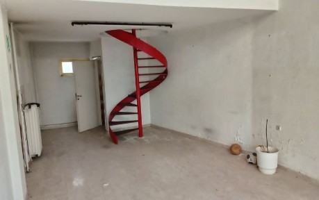 Κατάστημα, 34τ. μ.