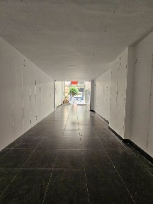 Κατάστημα, 80τ. μ.