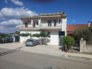 Κατάστημα, 85τ. μ.