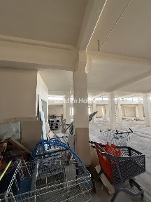 Γραφείο, 800τ. μ.