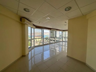 Γραφείο, 320τ. μ.