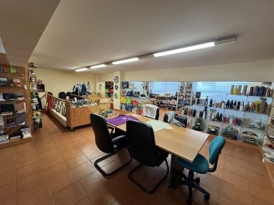 Γραφείο, 250τ. μ.