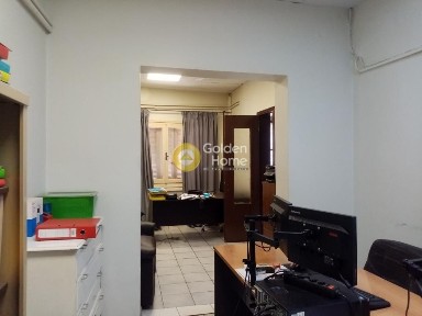 Γραφείο, 70τ. μ.