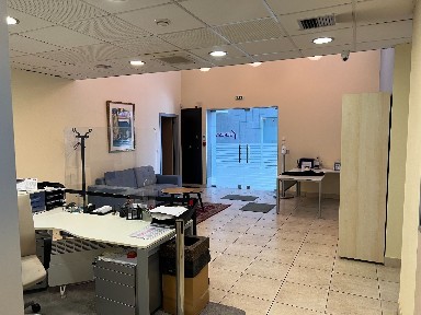 Γραφείο, 501τ. μ.