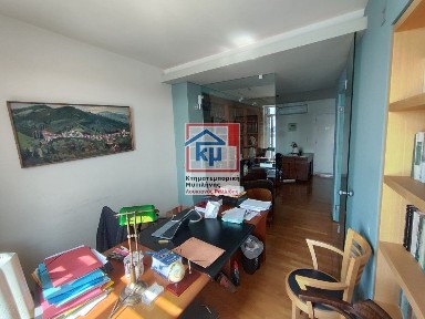 Γραφείο, 55τ. μ.