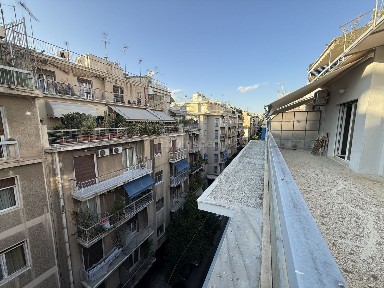 Συγκρότημα διαμερισμάτων, 1193τ. μ.