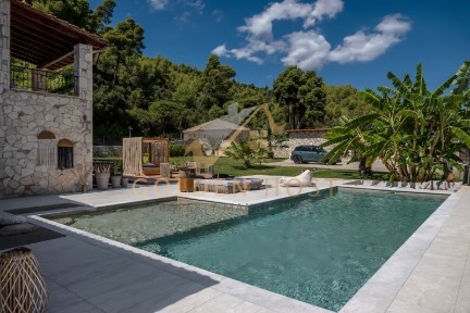 Νέα Σκιώνη, Παλλήνη (Χαλκιδική), Παλλήνη, Χανιώτη