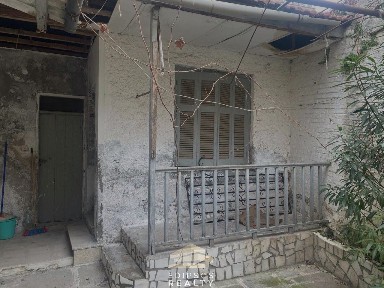 Συγκρότημα διαμερισμάτων, 84τ. μ.