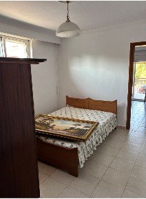 Μονοκατοικία, 80τ. μ.