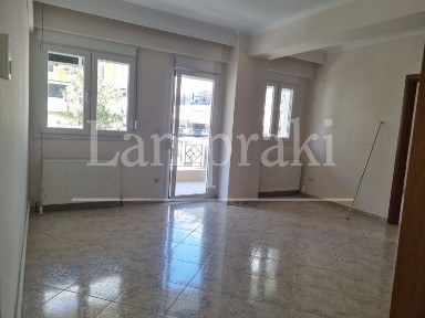 Διαμέρισμα, 65τ. μ.