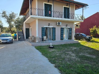 Μονοκατοικία, 80τ. μ.