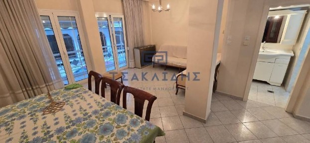 Διαμέρισμα, 65τ. μ.