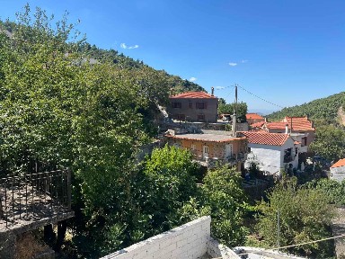 Μονοκατοικία, 205τ. μ.