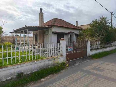 Μονοκατοικία, 85τ. μ.