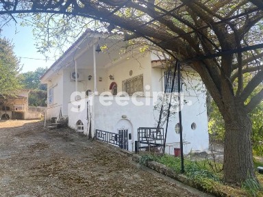 Μονοκατοικία, 80τ. μ.