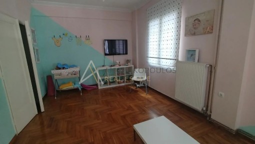 Διαμέρισμα, 72τ. μ.