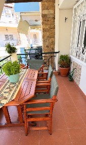 Παραλία Καλυβίων, Πολύγυρος (Χαλκιδική), Γερακινή, Καλύβες 63100