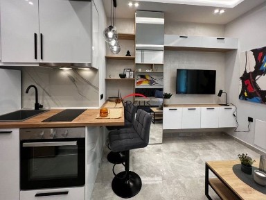 Studio / Γκαρσονιέρα, 28τ. μ.