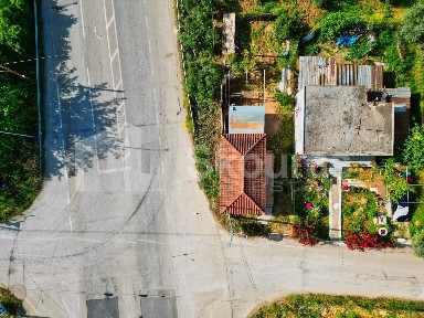 Μονοκατοικία, 38τ. μ.
