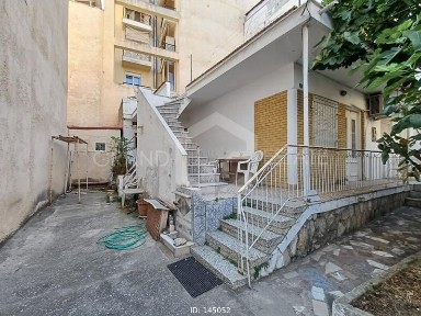 Μονοκατοικία, 92τ. μ.