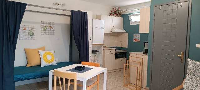 Studio / Γκαρσονιέρα, 28τ. μ.