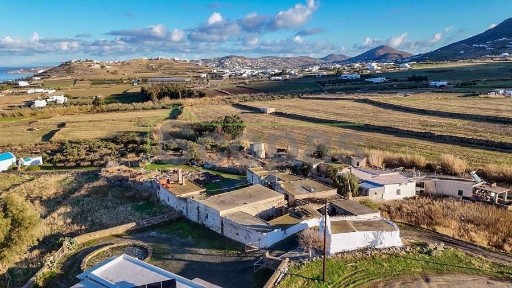 Συγκρότημα διαμερισμάτων, 535τ. μ.