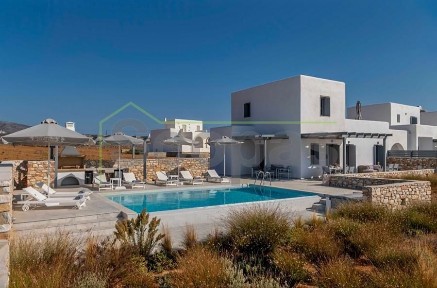 Συγκρότημα διαμερισμάτων, 600τ. μ.