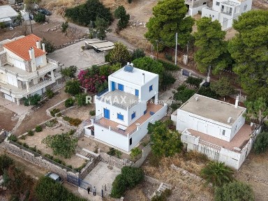 Μονοκατοικία, 180τ. μ.