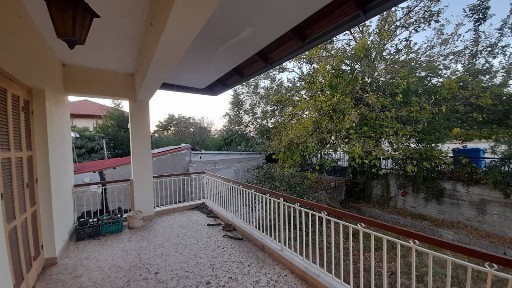 Μονοκατοικία, 160τ. μ.