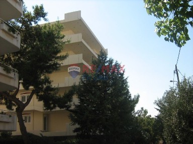 Κτίριο, 920τ. μ.
