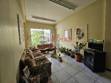 Γραφείο, 90τ. μ.
